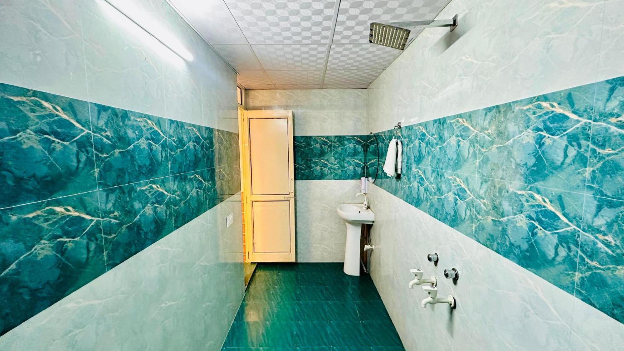 מלון Dr White House - Noida Sector 18 מראה חיצוני תמונה